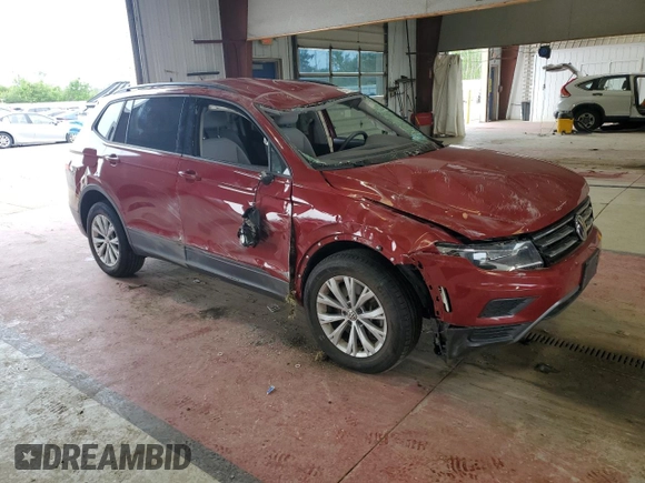 2019 Volkswagen Tiguan S with VIN 3VV0B7AX7KM135573, listed as a Copart auction lot 60122025 with 32,089 mi miles and Salvage title. Bid and sale history available at DreamBid. Image 4.