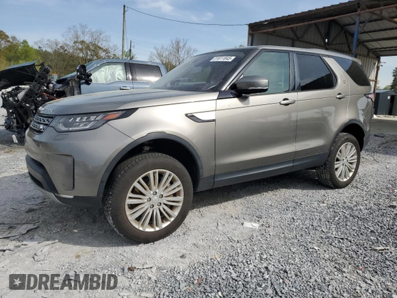 2018 Land Rover Discovery HSE Luxury with VIN SALRT2RV2JA053571, listed as a Copart auction lot 51611845 with 69,863 mi miles and Clean Title. Bid and sale history available at carsss.com. Image 1.