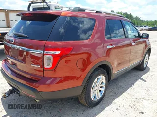 2014 Ford Explorer XLT with VIN 1FM5K7D81EGB06671, listed as a IAAI auction lot 42545465 with 161,027 mi miles and . Bid and sale history available at DreamBid. Image 4.