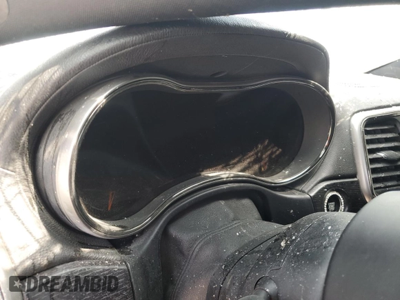 2018 Jeep Grand Cherokee High Altitude z VIN 1C4RJFCG4JC212030, wystawiony jako Copart lot #57978055 z przebiegiem Nie podano mil oraz Szkoda całkowita • Salvage title. Historia ofert i sprzedaży dostępna na DreamBid. Obrazek 9.