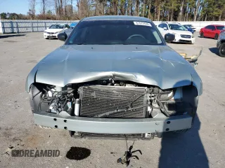 2005 Chrysler 300 with VIN 2C3JA43R95H168570, listed as a Copart auction lot 87672695 with 82,171 mi miles and Salvage Title. Bid and sale history available at carsss.com. Image 5.