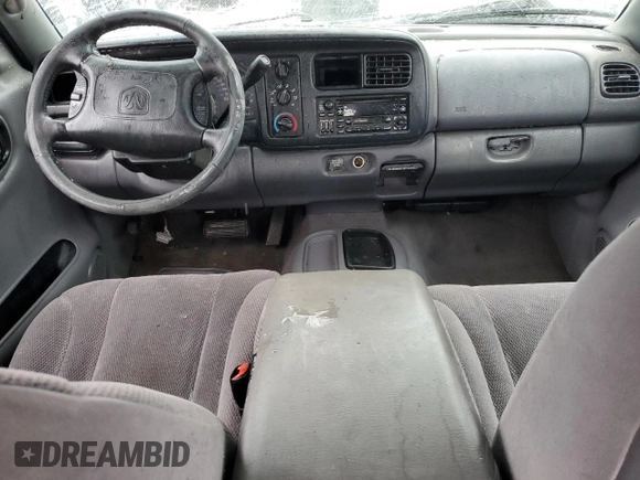 2000 Dodge Dakota Sport z VIN 1B7GL2AX7YS640249, wystawiony jako Copart lot #55989395 z przebiegiem Nie podano mil oraz Nie do naprawy • Non repairable. Historia ofert i sprzedaży dostępna na DreamBid. Obrazek 8.
