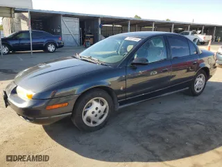 2002 Saturn SL with VIN 1G8ZK52772Z259506, listed as a Copart auction lot 76831904 with 181,258 mi miles and Salvage Title. Bid and sale history available at carsss.com. Image 1.