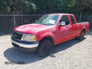 2002 Ford F-150 XL z VIN 1FTRX17212KB77969, wystawiony jako IAAI lot #42554893 z przebiegiem Nie podano mil oraz . Historia ofert i sprzedaży dostępna na DreamBid. Obrazek 19.