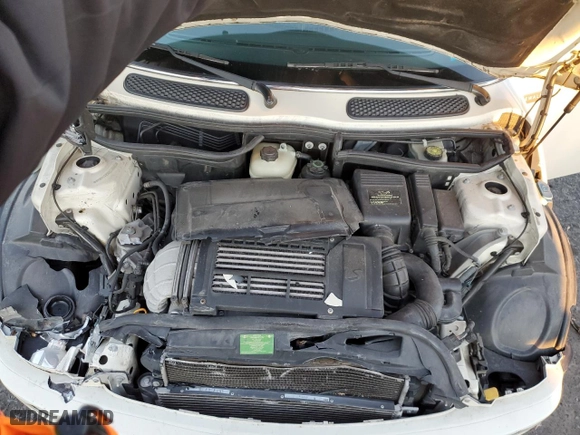 2008 MINI Cooper Convertible S with VIN WMWRH33508TU80962, listed as a Copart auction lot 84747434 with 126,450 mi miles and Salvage Title. Bid and sale history available at carsss.com. Image 12.