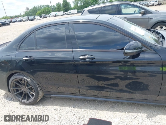 2016 Mercedes-Benz C 450 AMG with VIN 55SWF6EB2GU127865, listed as a IAAI auction lot 42566673 with 94,707 mi miles and . Bid and sale history available at DreamBid. Image 13.