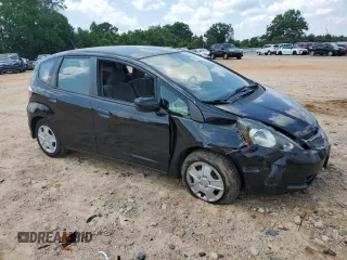 2013 Honda Fit с VIN JHMGE8G3XDC026235, выставлен на аукционе Copart как лот 60101075 с пробегом 189 110 миль миль и Списание • Salvage title. История ставок и продаж доступна на DreamBid. Изображение 4.