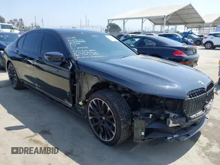 2021 BMW 7 Series 750i xDrive with VIN WBA7U2C04MCG45569, listed as a IAAI auction lot 42349642 with 52,652 mi miles and . Bid and sale history available at DreamBid. Image 1.