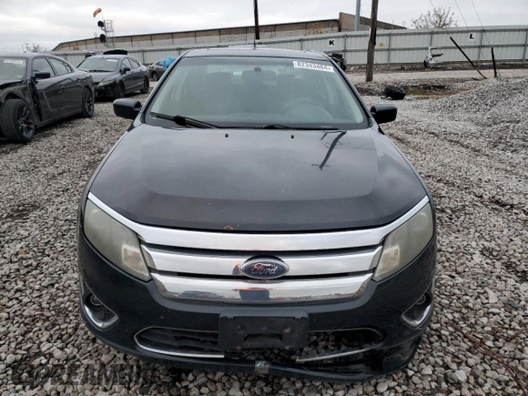 2010 Ford Fusion Hybrid with VIN 3FADP0L35AR178349, listed as a Copart auction lot 82343484 with 157,229 mi miles and Clean Title. Bid and sale history available at DreamBid. Image 5.