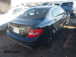 2014 Mercedes-Benz C-Class C 250 Sport with VIN WDDGF4HB6ER320555, listed as a IAAI auction lot 41339486 with 77,886 mi miles. Bid and sale history available at carsss.com. Image 4.