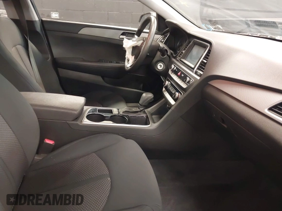 2019 Hyundai Sonata SE with VIN 5NPE24AF6KH817599, listed as a IAAI auction lot 41767384 with 43,596 mi miles and . Bid and sale history available at carsss.com. Image 5.