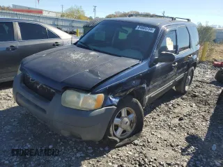 2004 Ford Escape XLS with VIN 1FMYU02184DA07091, listed as a Copart auction lot 84685754 with 212,257 mi miles and Salvage Title. Bid and sale history available at DreamBid. Image 1.