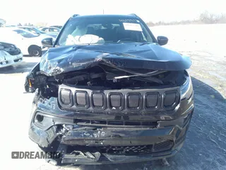 2022 Jeep Compass Latitude с VIN 3C4NJDBB5NT198996, выставлен на аукционе IAAI как лот 41612511 с пробегом 13 986 миль миль и . История ставок и продаж доступна на DreamBid. Изображение 6.