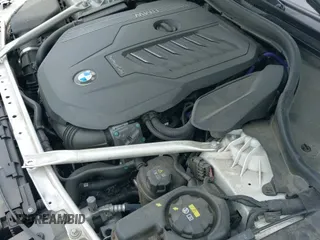 2023 BMW 5 Series 540i z VIN WBA53BJ0XPWY06598, wystawiony jako IAAI lot #42687908 z przebiegiem 36 997 mil mil oraz . Historia ofert i sprzedaży dostępna na DreamBid. Obrazek 25.