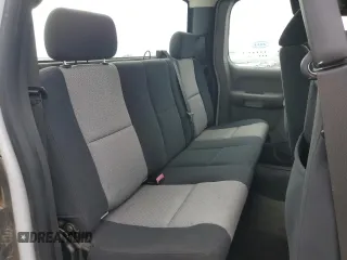 2007 Chevrolet Silverado 1500 LT w/1LT with VIN 2GCEC19C571622091, listed as a Copart auction lot 87400834 with 111,521 mi miles and Salvage Title. Bid and sale history available at carsss.com. Image 10.