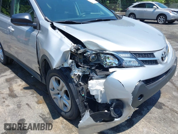 2013 Toyota RAV4 LE z VIN 2T3BFREV8DW022667, wystawiony jako IAAI lot #42656611 z przebiegiem 243 901 mil mil oraz . Historia ofert i sprzedaży dostępna na DreamBid. Obrazek 6.