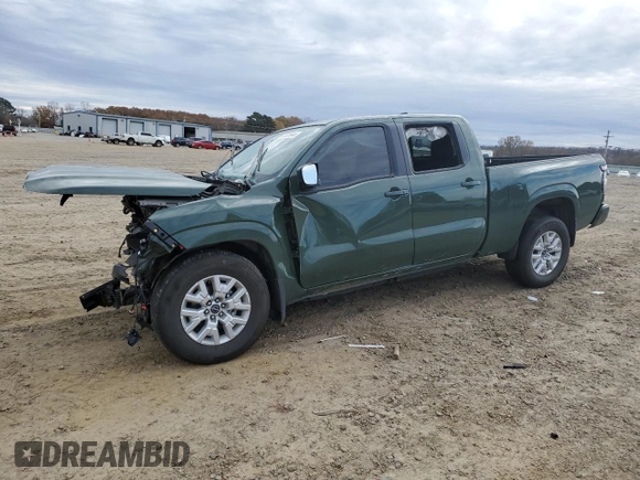 2024 Nissan Frontier SV z VIN 1N6ED1FJXRN610128, wystawiony jako Copart lot #84443644 z przebiegiem Nie podano mil oraz Szkoda całkowita • Salvage title. Historia ofert i sprzedaży dostępna na DreamBid. Obrazek 1.