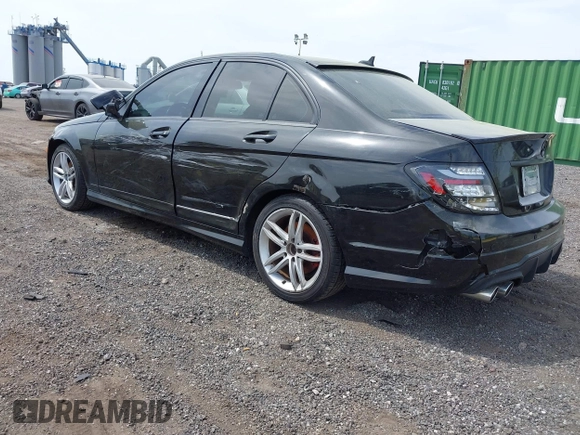 2013 Mercedes-Benz C 300 Sport with VIN WDDGF8AB1DA821545, listed as a IAAI auction lot 42116822 with 122,443 mi miles and . Bid and sale history available at carsss.com. Image 3.