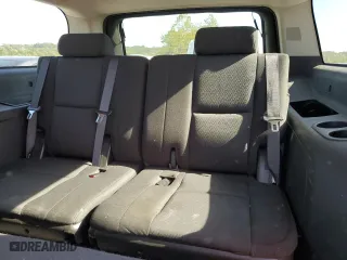 2010 Chevrolet Suburban Commercial with VIN 1GNUKHE39AR226118, listed as a Copart auction lot 73814434 with 195,094 mi miles and Salvage Title. Bid and sale history available at carsss.com. Image 10.