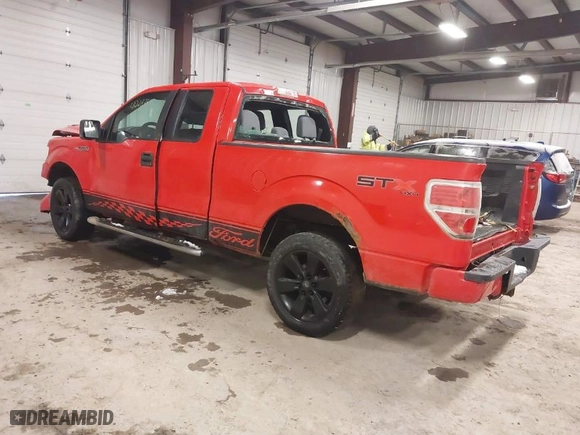 2013 Ford F-150 XL with VIN 1FTFX1EFXDFB58633, listed as a IAAI auction lot 41228757 with NaN miles. Bid and sale history available at carsss.com. Image 3.