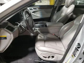 2017 Genesis G80 Ultimate z VIN KMHGN4JF8HU212056, wystawiony jako Copart lot #51636825 z przebiegiem 92 613 mil mil oraz Szkoda całkowita • Salvage title. Historia ofert i sprzedaży dostępna na DreamBid. Obrazek 7.