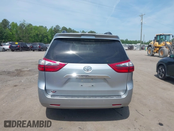 2020 Toyota Sienna XLE Auto Access Seat with VIN 5TDYZ3DC8LS029598, listed as a IAAI auction lot 42141922 with 47,347 mi miles and . Bid and sale history available at DreamBid. Image 16.