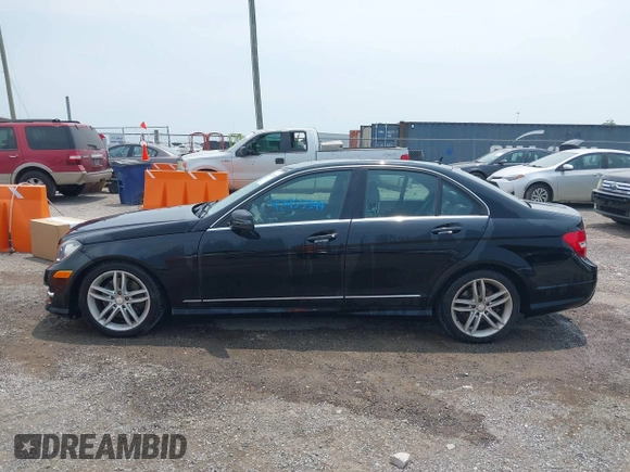 2013 Mercedes-Benz C 300 Sport with VIN WDDGF8AB9DA792571, listed as a IAAI auction lot 42455344 with 122,238 mi miles and . Bid and sale history available at DreamBid. Image 14.