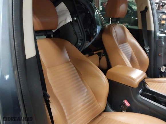 2019 Land Rover Discovery Sport HSE Luxury with VIN SALCT2FX9KH827366, listed as a IAAI auction lot 41481918 with 61,815 mi miles. Bid and sale history available at carsss.com. Image 8.