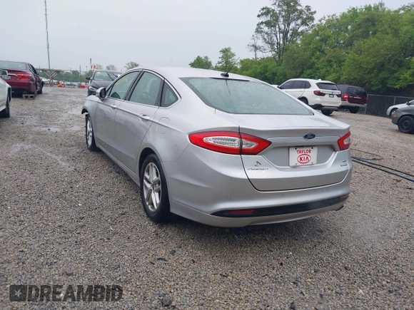 2015 Ford Fusion SE with VIN 3FA6P0HD5FR252340, listed as a IAAI auction lot 42389846 with 61,872 mi miles and . Bid and sale history available at DreamBid. Image 3.