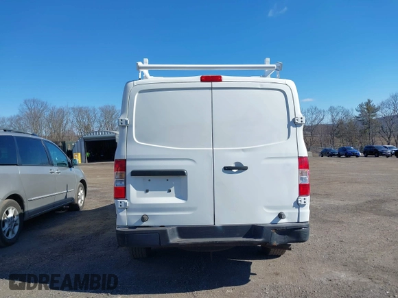 2014 Nissan NV S z VIN 1N6BF0KXXEN107999, wystawiony jako IAAI lot #40969864 z przebiegiem 161 431 mil mil oraz . Historia ofert i sprzedaży dostępna na DreamBid. Obrazek 16.