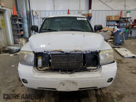 2007 Dodge Dakota SLT with VIN 1D7HW48PX7S216257, listed as a Copart auction lot 41766435 with 215,758 mi miles and Non Repairable. Bid and sale history available at carsss.com. Image 5.