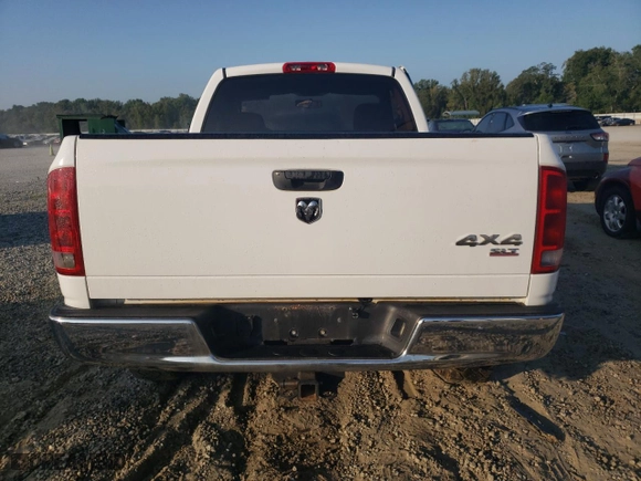 2005 Dodge Ram 1500 SLT with VIN 1D7HU16D25J607936, listed as a Copart auction lot 68876424 with 60,824 mi miles and Salvage Title. Bid and sale history available at carsss.com. Image 6.