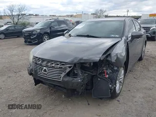 2013 Lexus ES 4dr Sdn with VIN JTHBK1GG0D2074698, listed as a IAAI auction lot 42049070 with 117,036 mi miles. Bid and sale history available at carsss.com. Image 6.