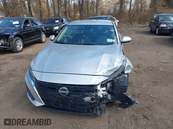2023 Nissan Altima SV z VIN 1N4BL4DV3PN332952, wystawiony jako IAAI lot #41731261 z przebiegiem 16 720 mil mil oraz . Historia ofert i sprzedaży dostępna na DreamBid. Obrazek 12.