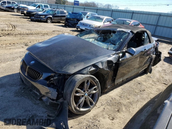 2016 BMW 2 Series M235i with VIN WBA1M1C55GV394109, listed as a Copart auction lot 43199884 with 0 mi miles. Bid and sale history available at carsss.com. Image 1.