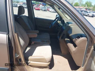 2004 Honda CR-V LX with VIN JHLRD68444C015503, listed as a IAAI auction lot 42145422 with 189,975 mi miles and . Bid and sale history available at carsss.com. Image 5.