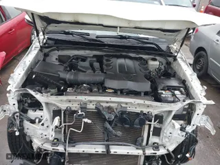 2015 Toyota 4Runner Limited with VIN JTEBU5JR1F5270725, listed as a IAAI auction lot 41859627 with 217,749 mi miles. Bid and sale history available at carsss.com. Image 10.