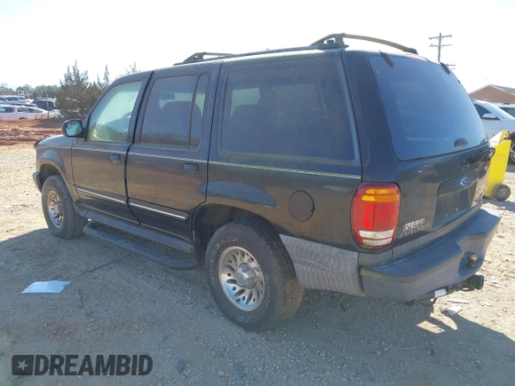 2000 Ford Explorer with VIN 1FMDU72XXYUB63358, listed as a IAAI auction lot 41771800 with 165,623 mi miles and . Bid and sale history available at DreamBid. Image 3.