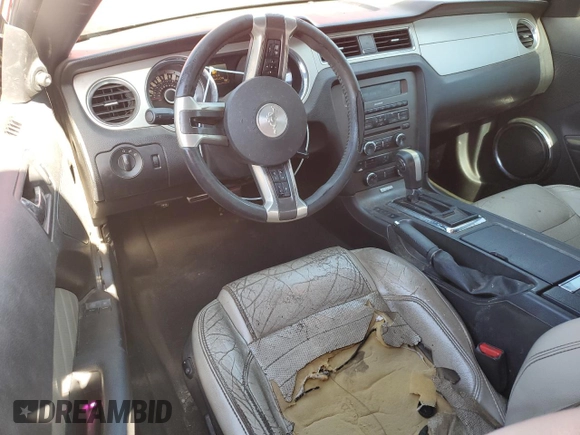 2013 Ford Mustang V6 with VIN 1ZVBP8AM5D5227503, listed as a Copart auction lot 61601645 with 155,178 mi miles and Salvage title. Bid and sale history available at DreamBid. Image 8.