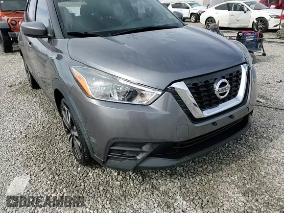 2019 Nissan Kicks SR z VIN 3N1CP5CU7KL547165, wystawiony jako Copart lot #49992975 z przebiegiem 98 357 mil mil oraz Nie do naprawy • Non repairable. Historia ofert i sprzedaży dostępna na DreamBid. Obrazek 14.