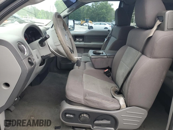2005 Ford F-150 STX with VIN 1FTRX12W45NA15153, listed as a Copart auction lot 54366925 with 246,397 mi miles and Clean title. Bid and sale history available at DreamBid. Image 7.