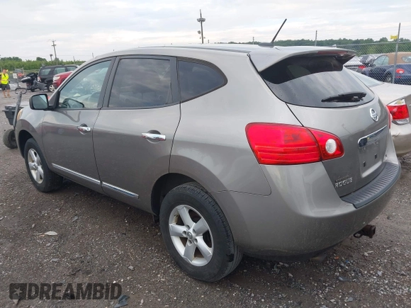 2012 Nissan Rogue S with VIN JN8AS5MV0CW393733, listed as a IAAI auction lot 42622998 with 190,585 mi miles and . Bid and sale history available at DreamBid. Image 3.