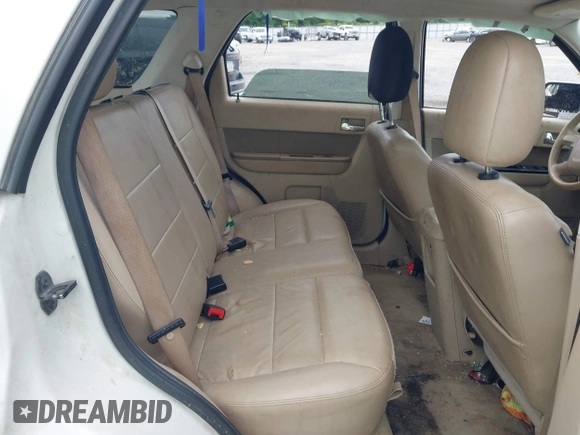 2011 Ford Escape Limited с VIN 1FMCU0EG9BKB38467, выставлен на аукционе IAAI как лот 42383927 с пробегом 271 130 миль миль и . История ставок и продаж доступна на DreamBid. Изображение 8.