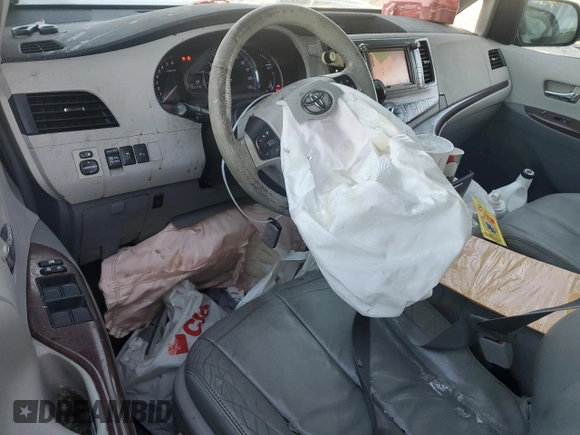 2012 Toyota Sienna XLE with VIN 5TDDK3DC1CS030952, listed as a Copart auction lot 85480444 with 222,158 mi miles and Salvage Title. Bid and sale history available at carsss.com. Image 8.