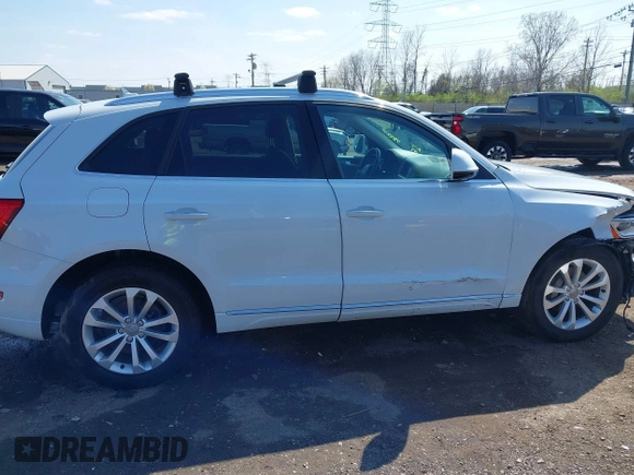 2016 Audi Q5 Premium Plus with VIN WA1L2AFPXGA096395, listed as a IAAI auction lot 41931371 with 98,429 mi miles. Bid and sale history available at carsss.com. Image 14.