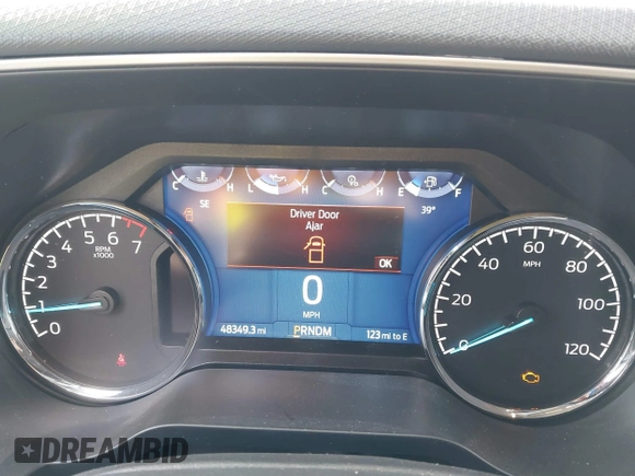 2022 Ford F-150 XL z VIN 1FTEW1EP4NFC10265, wystawiony jako IAAI lot #41698502 z przebiegiem 48 349 mil mil oraz . Historia ofert i sprzedaży dostępna na DreamBid. Obrazek 7.
