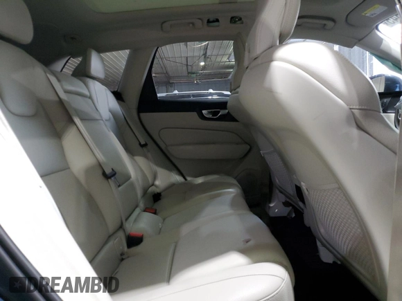2020 Volvo XC60 Inscription with VIN YV4A22RL0L1549281, listed as a Copart auction lot 44229645 with 80,221 mi miles and Salvage title. Bid and sale history available at DreamBid. Image 11.