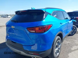 2024 Chevrolet Blazer LT с VIN 3GNKBDR46RS205478, выставлен на аукционе IAAI как лот 41664128 с пробегом 15 630 миль миль и . История ставок и продаж доступна на DreamBid. Изображение 4.