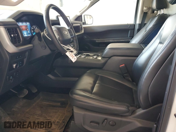 2022 Ford Expedition XLT with VIN 1FMJU1JTXNEA07101, listed as a Copart auction lot 56622645 with 53,971 mi miles and Salvage title. Bid and sale history available at DreamBid. Image 7.
