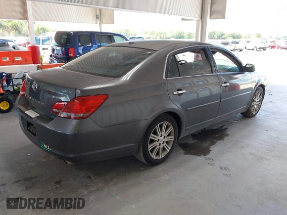 2009 Toyota Avalon XL with VIN 4T1BK36B19U348758, listed as a IAAI auction lot 39746698 with 141,454 mi miles and . Bid and sale history available at DreamBid. Image 4.